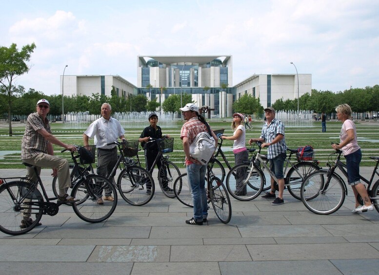 Picture 6 for Activity Berlin: E-Bike Tour of the Berlin Wall and Mitte Highlights