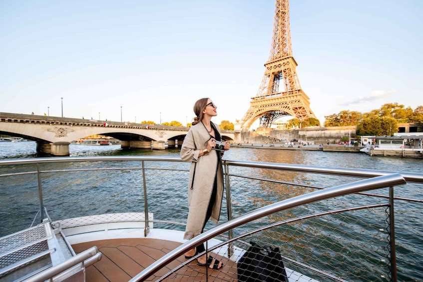 Picture 3 for Activity Paris: Night Aperitif Cruise on the Seine River with Music