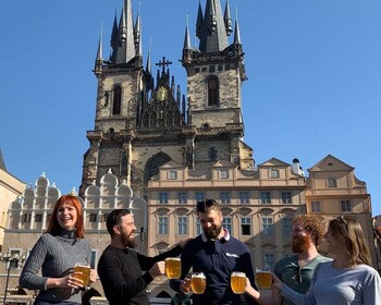 Prague : Visite des pubs historiques avec boissons