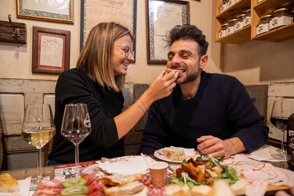 Torino: Aperitivo- ja katuruokakierroksen herkut paikallisen kanssa