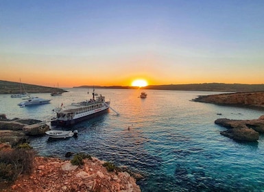 Malta: Sunset Cruise to the Blue Lagoon