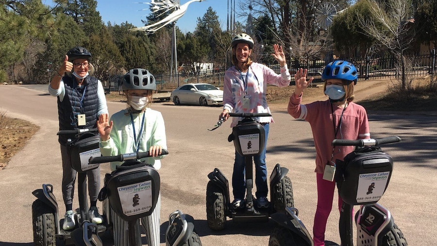 Colorado Springs: Nature and Art/Broadmoor Combo Segway Tour
