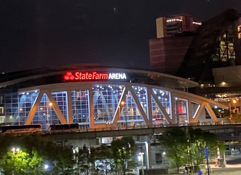 Picture 7 for Activity Atlanta: City Lights Night Tour with Photos & Dinner Stop