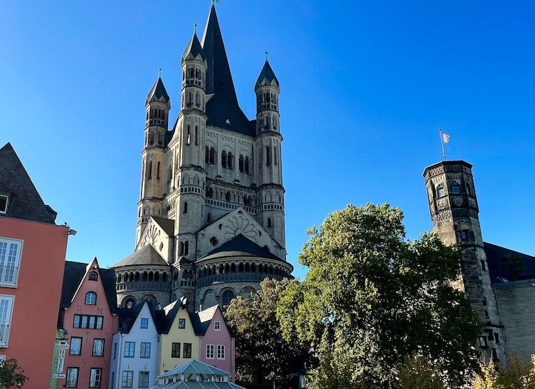 Cologne: Old Town Walking Tour with Brewery and Kölsch Beer