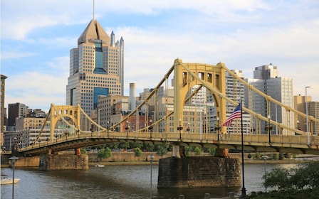 Pittsburgh: Historic City centre City Exploration Game