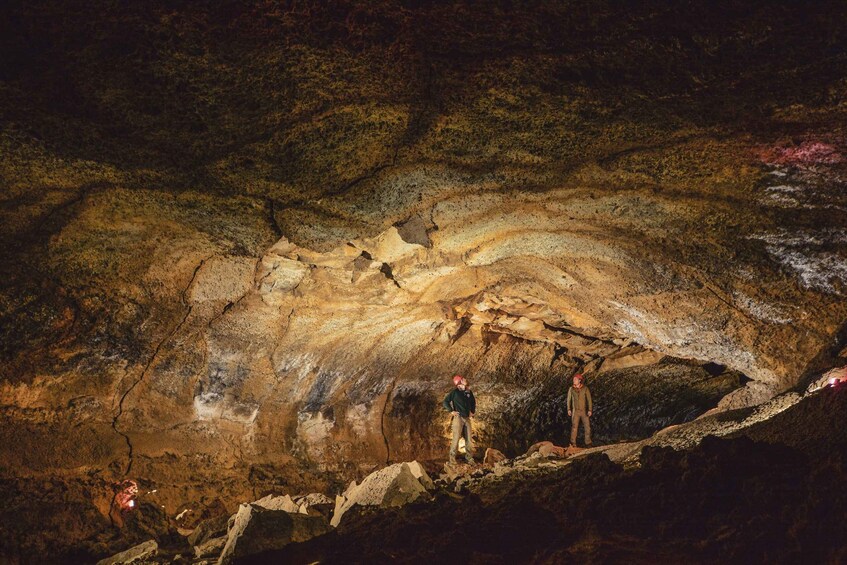 Picture 2 for Activity Bend: Half-Day Lava Tube Cave Tour