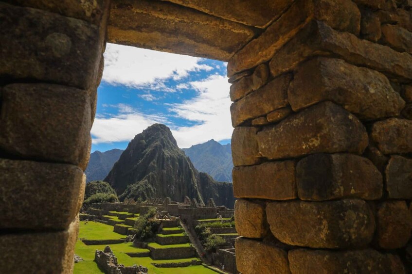 Picture 2 for Activity From Cusco: Overnight Machu Picchu and Sacred Valley Trip