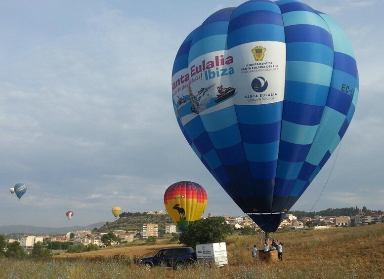 Picture 3 for Activity Ibiza: Hot Air Balloon Flight with Breakfast