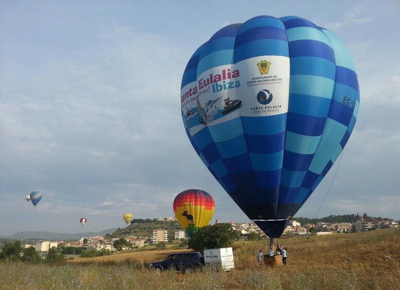 Picture 3 for Activity Ibiza: Hot Air Balloon Flight with Breakfast