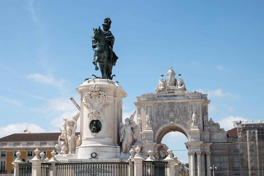 Picture 3 for Activity Lisbon: Old Alfama, Baixa and Chiado Walking Tours