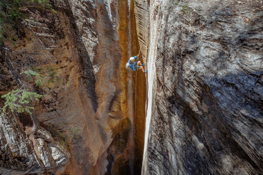 Picture 1 for Activity East Zion: Stone Hollow Full-day Canyoneering Tour