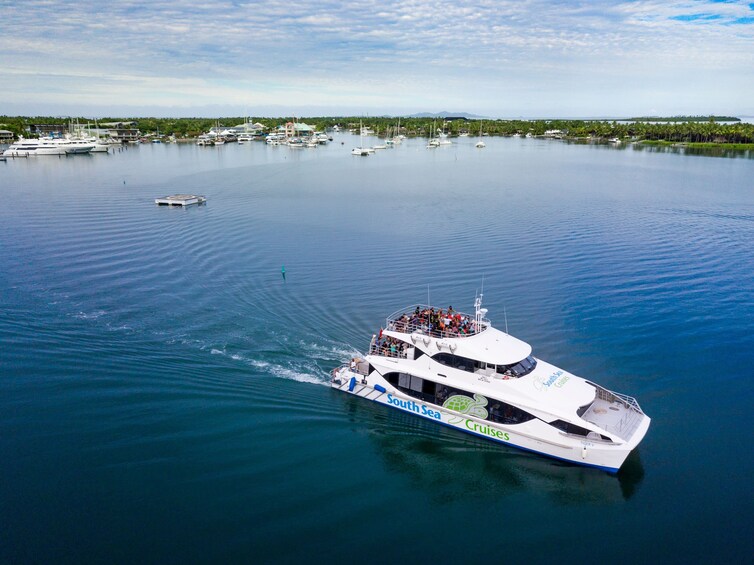 Yasawa Islands Explorer - Full Day with Packed Lunch Included