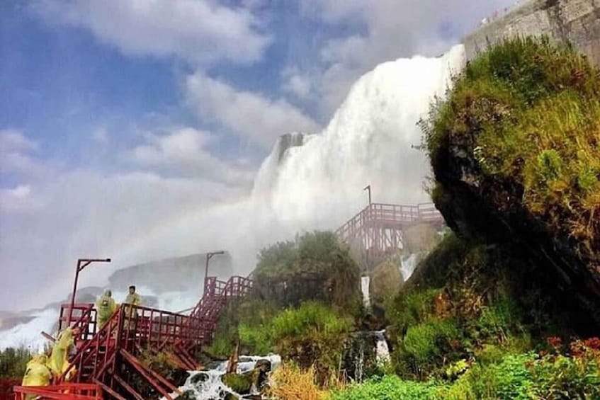 Picture 4 for Activity Niagara, USA: Daredevils Walking Tour with Cave of the Winds