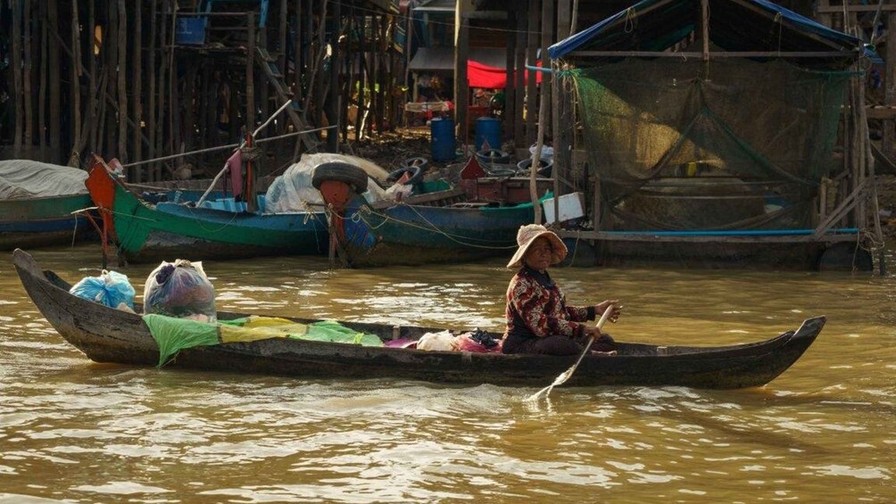 Picture 4 for Activity Angkor Wat: 2-Day Sunrise and Floating Village Tour