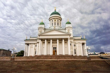 Kjærlighet på gatene i Helsinki - romantisk fottur