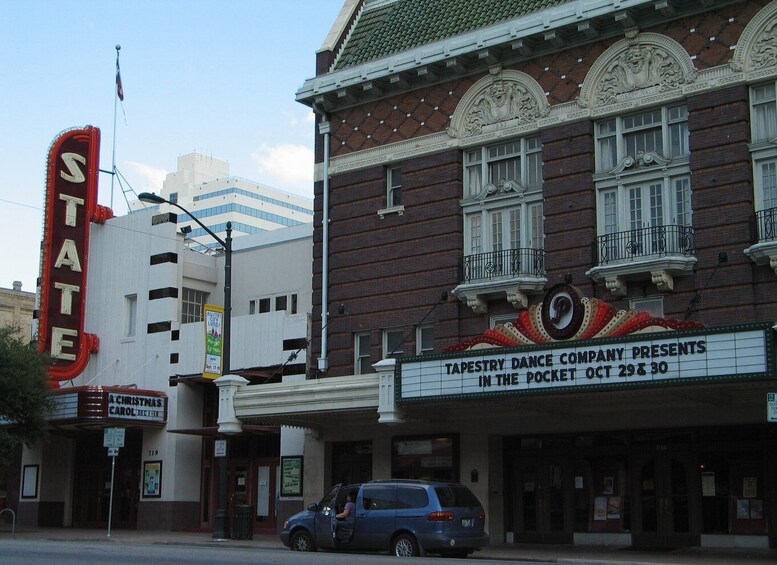 Picture 21 for Activity Austin: Panoramic City Center Tour with Stops