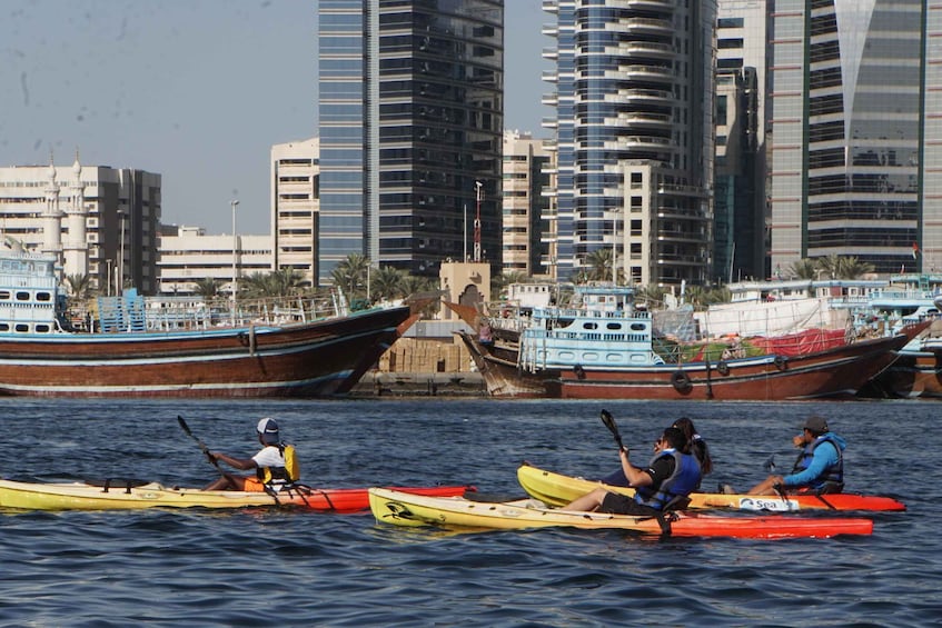 Dubai: Sunset/Night Dubai Creek Kayak Tour