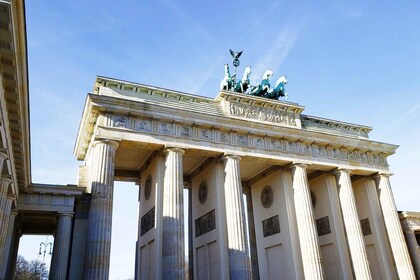 Berlín: lo más destacado de la ciudad: un recorrido en autobús privado