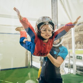 Gran Canaria: Indendørs SkyDiving-oplevelse