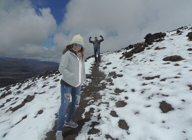 キトからコトパクシ火山とコロニアル・ハシエンダ日帰りツアー