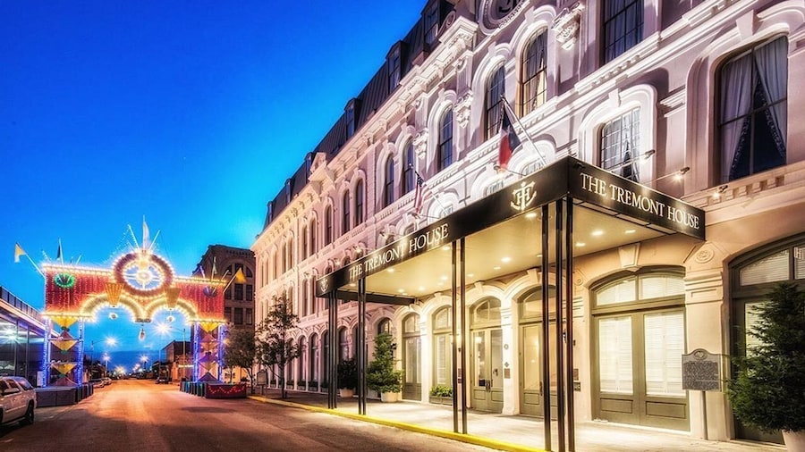 Galveston: Haunted Pub Crawl Walking Tour