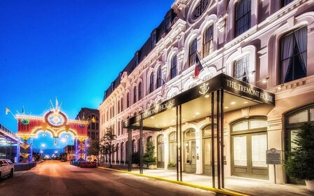 Galveston: Haunted Pub Crawl Walking Tour