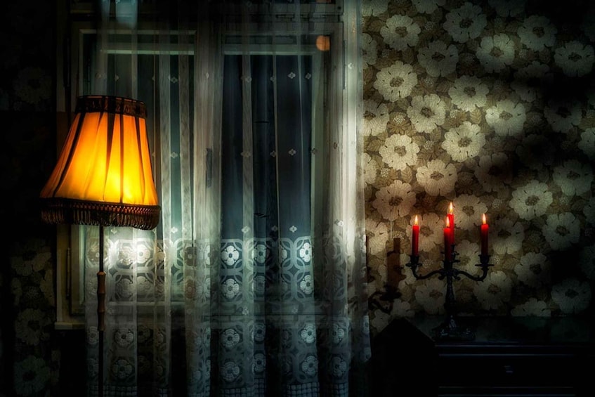 Picture 2 for Activity Galveston: Haunted Pub Crawl Walking Tour