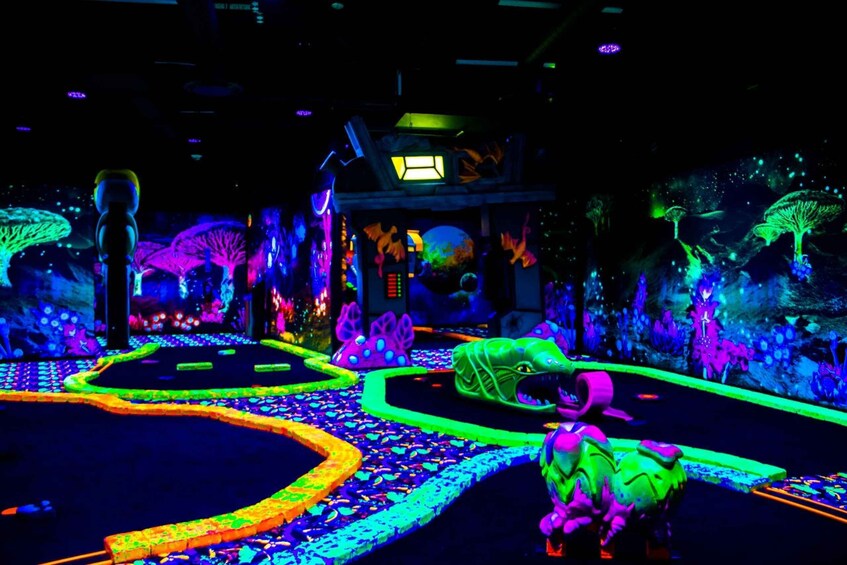 Picture 6 for Activity American Dream: Blacklight Mini Golf Entry Ticket