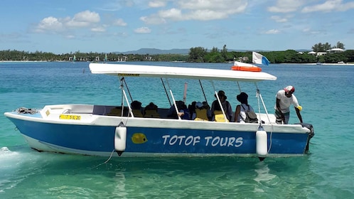 Blå viken: Totof Tours 4 timmars snorkling i marinparken