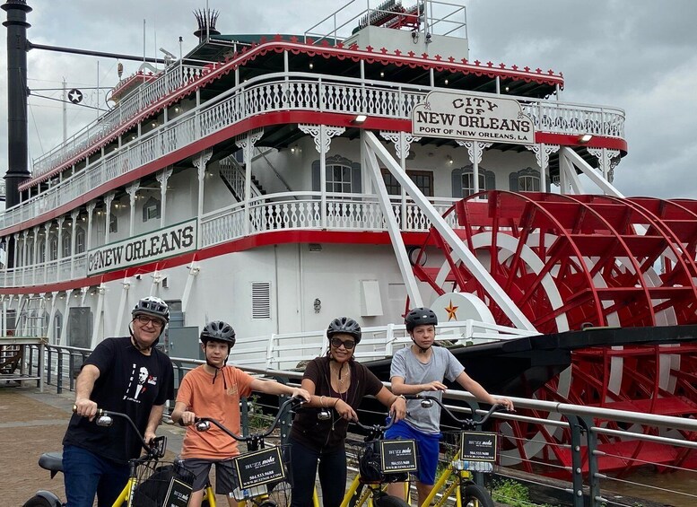 Picture 5 for Activity New Orleans: Guided Sightseeing Bike Tour