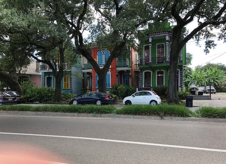 Picture 9 for Activity New Orleans: Guided Sightseeing Bike Tour