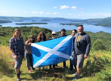 Ab Balloch: Loch Lomond National Park Tour mit 2 Wanderungen