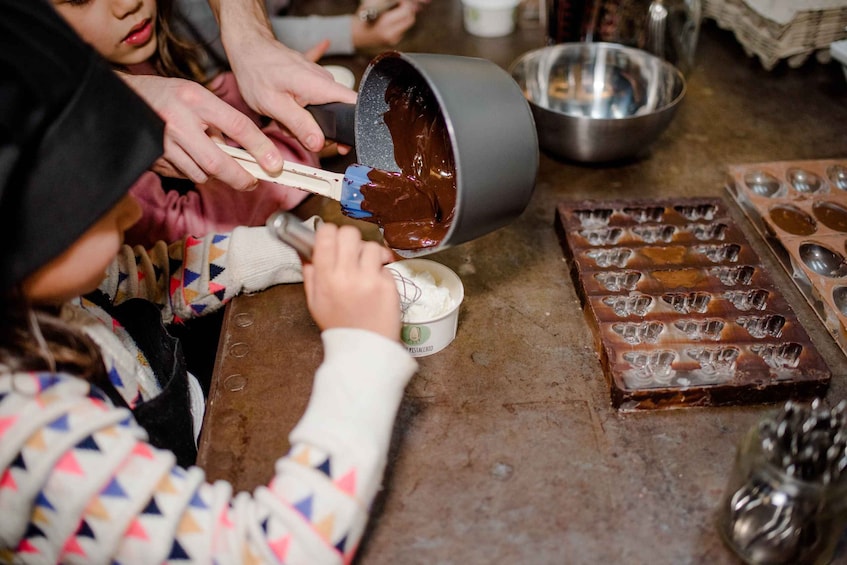 Picture 2 for Activity Rome: Gelato Masterclass with Live Chief and Tastings