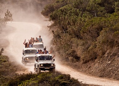 Algarve: Jeep Safari พร้อมเยี่ยมชมโรงกลั่นและอาหารกลางวัน