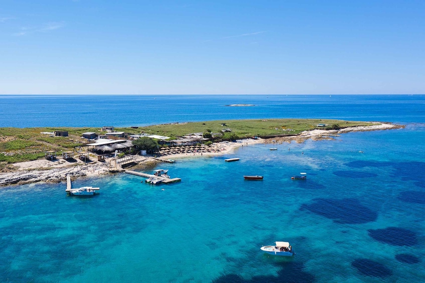 From Medulin: Full-Day Boat Tour of the Archipelago w/ Lunch