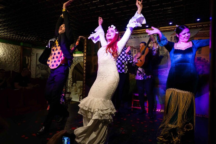 Picture 5 for Activity Granada: Flamenco Show at Tablao Flamenco Albayzín