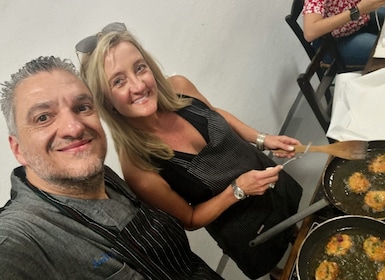 Santorini: lezione pratica di cucina con uno chef