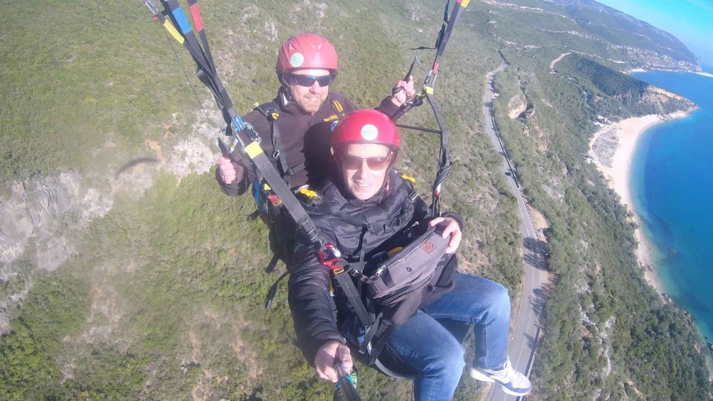 Picture 4 for Activity Costa de Caparica: Paragliding Tandem Flight