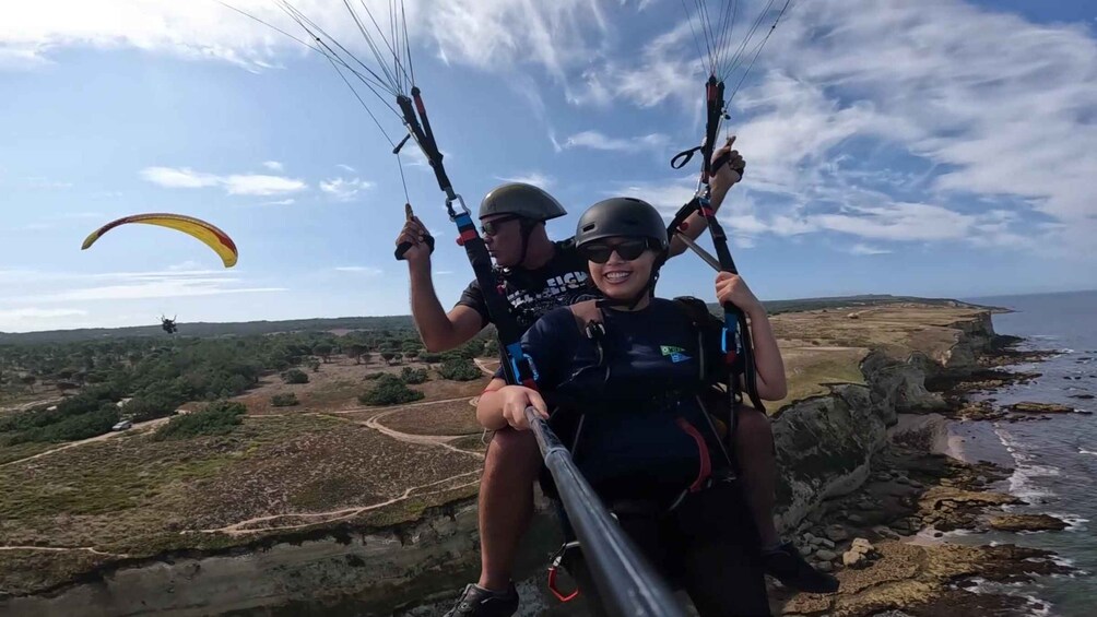 Picture 7 for Activity Costa de Caparica: Paragliding Tandem Flight