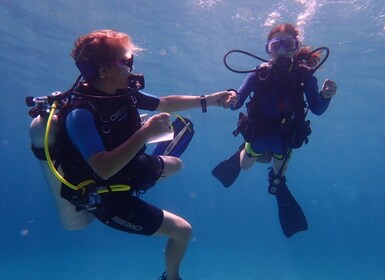 Protaras: curso de buceo Bubblemaker y buceo de 2 metros