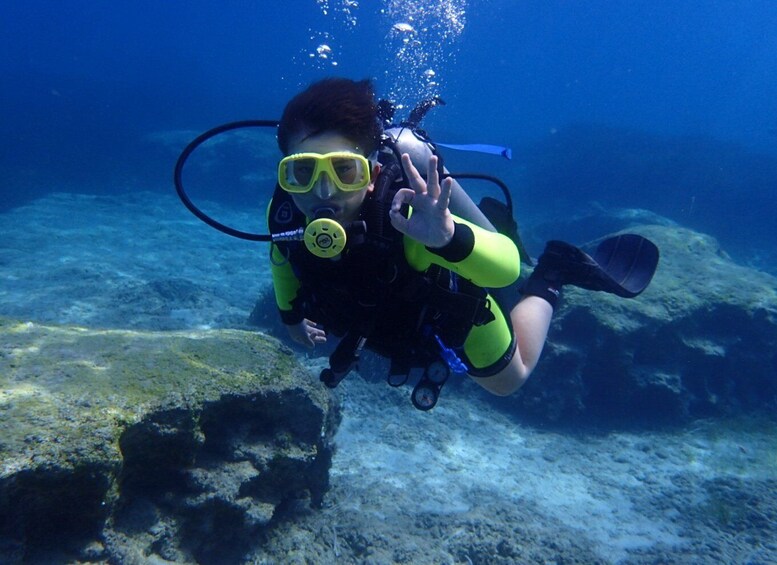 Picture 1 for Activity Protaras: Bubblemaker Diving Course & 2-Meter Dive