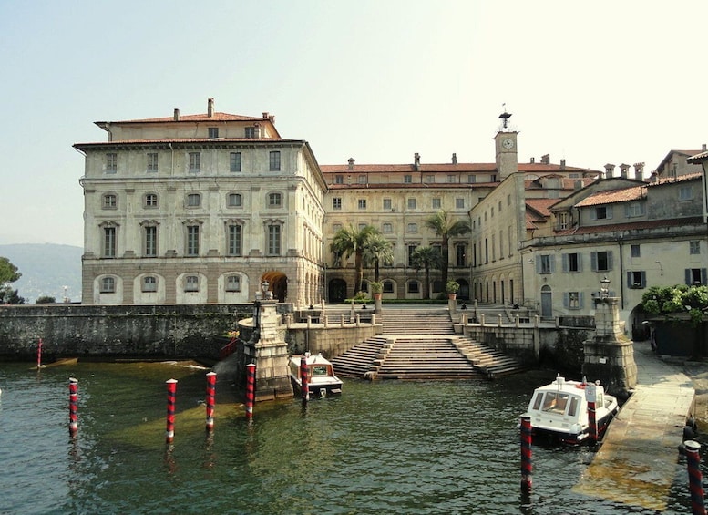 Picture 5 for Activity Isola dei Pescatori and Isola Bella Hop-on Hop-off Boat