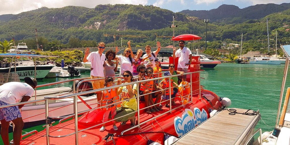 Picture 2 for Activity Eden Island: Semi-Submarine Tour in St. Anne Marine Park