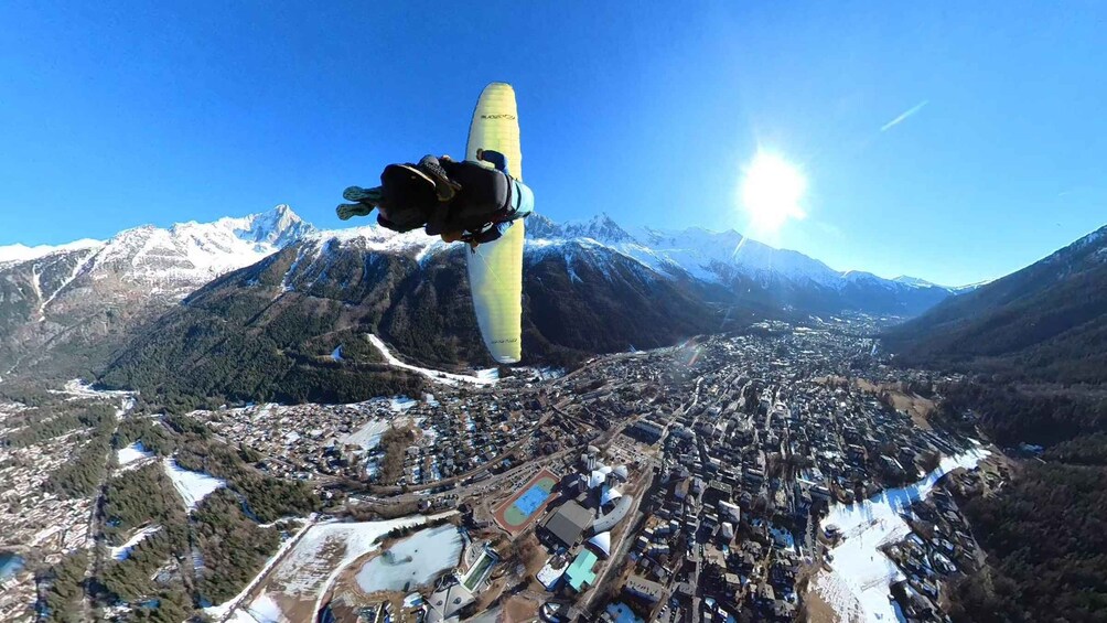 Chamonix-Mont-Blanc: Mountain Tandem Paragliding Flight