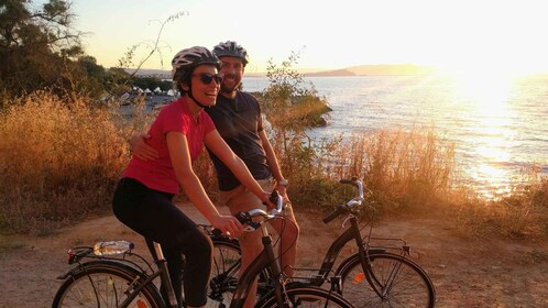 Excursión alternativa en bicicleta al atardecer en Chania