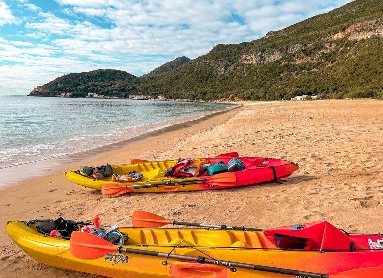 Lisbon: Arrábida All-Inclusive Kayak Adventure Tour