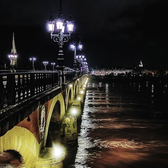Picture 6 for Activity Exclusive Bordeaux Private Tour Canelé Mysteries & History!
