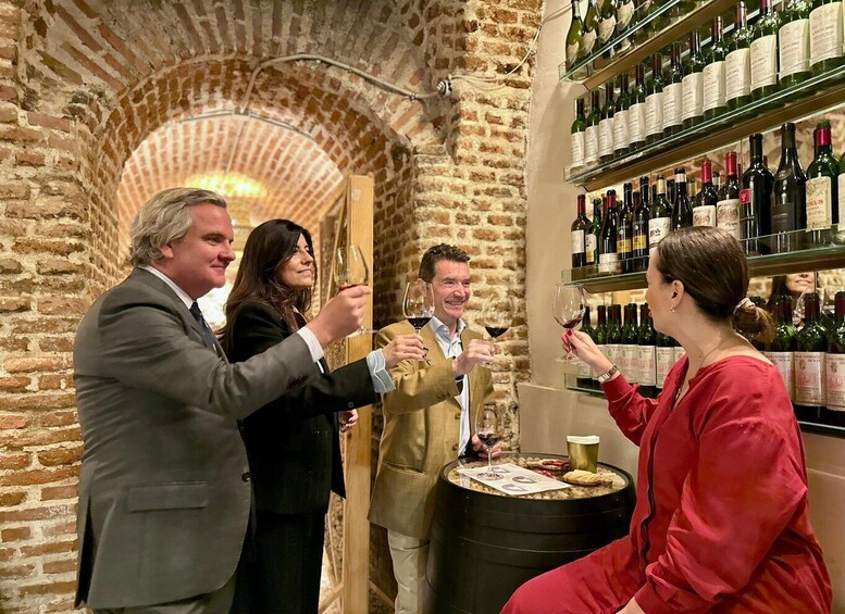 Secret Wine & Bites Experience in the Heart of Madrid