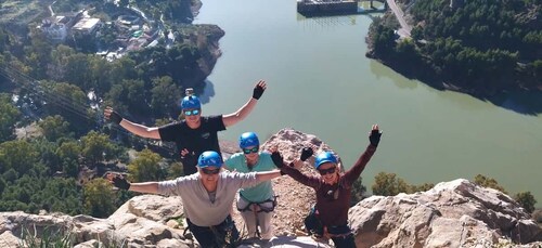 El Chorro: Escala por la Vía Ferrata del Caminito del Rey