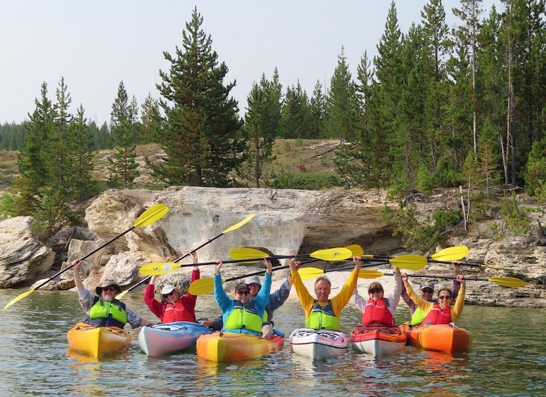 Grant Village: Yellowstone Lake Guided Kayak Tour